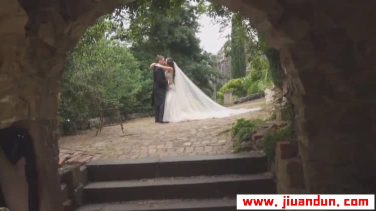 杰里·吉奥尼斯(Jerry Ghionis)真正的婚礼系列Erin & Jeremy婚礼拍摄教程中英字幕 摄影 第12张
