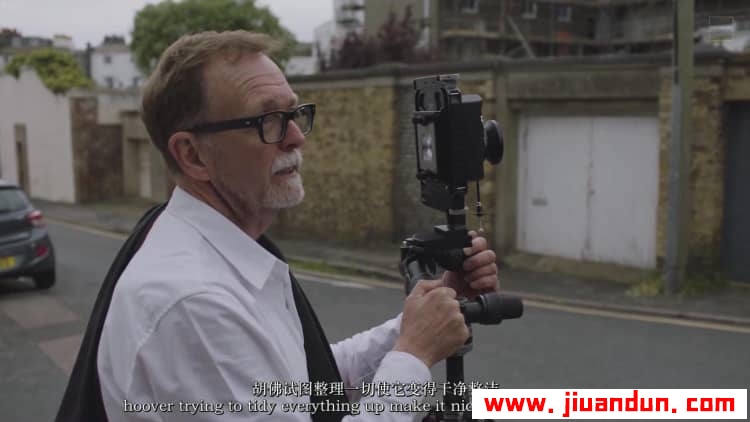 与七位世界一流的街拍摄影师一起探索街头摄影的艺术教程中英字幕 摄影 第11张